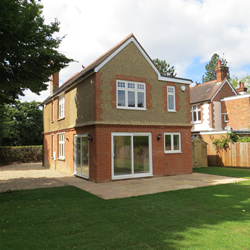 33 Horsham Road